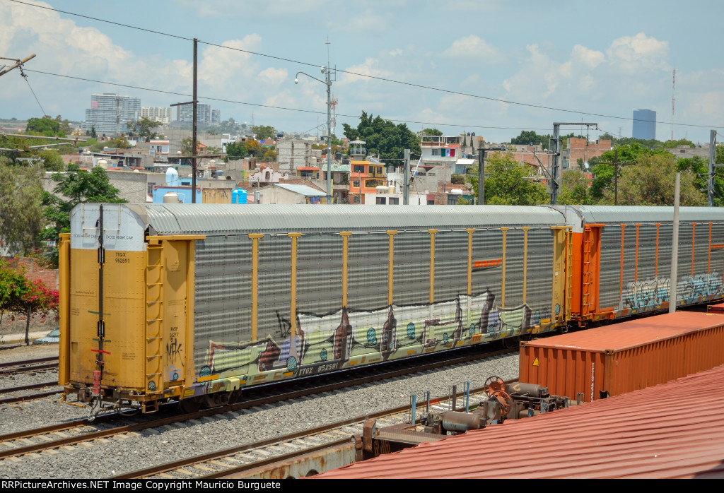 TTGX BNSF Autorack